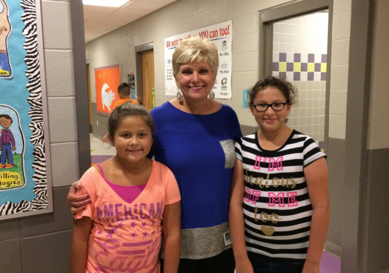 How do I sponsor a child in Crossroads Elementary School? Best Child Sponsorship Organization